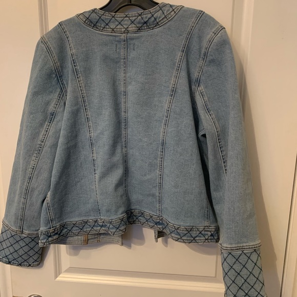 Express Jean jacket - Picture 5 of 5